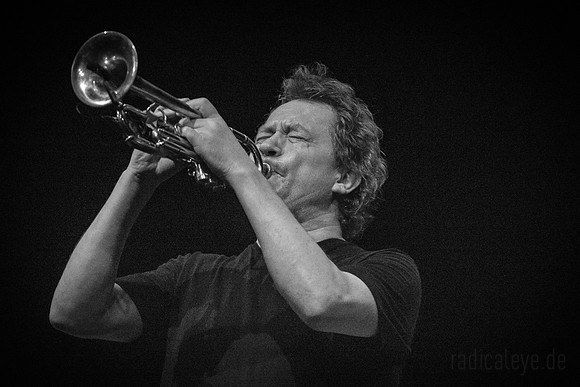 NILS PETTER MOLVAER