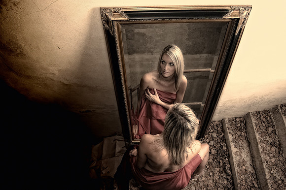 THIEVERY CORPORATION - The Mirror Conspiracy