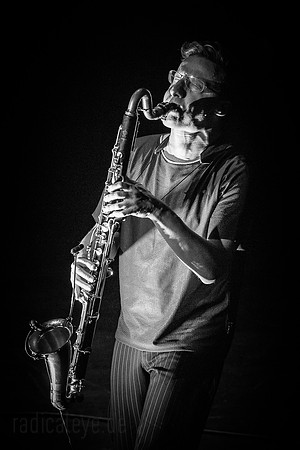 Kammerpunkjazz mit EDI NULZ