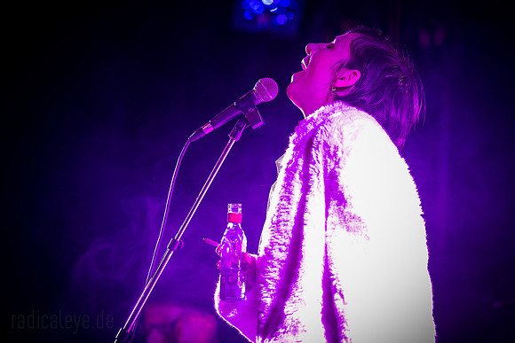 Meret Becker & The Tiny Teeth