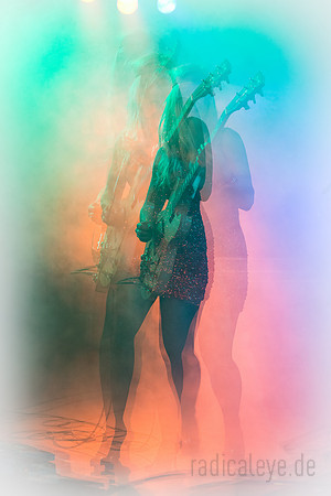 HEDVIG MOLLESTAD TRIO